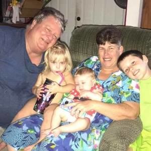 Meet your Posher, Lori